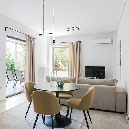 Pleasant 2Br Apartment Near Helexpo By Upstreet Atene Esterno foto