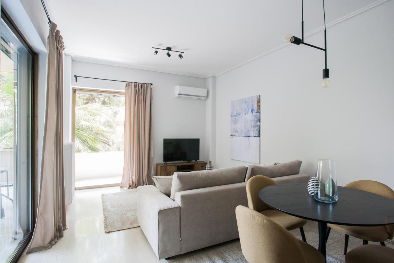 Pleasant 2Br Apartment Near Helexpo By Upstreet Atene Esterno foto