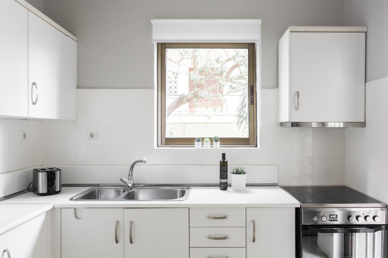 Pleasant 2Br Apartment Near Helexpo By Upstreet Atene Esterno foto